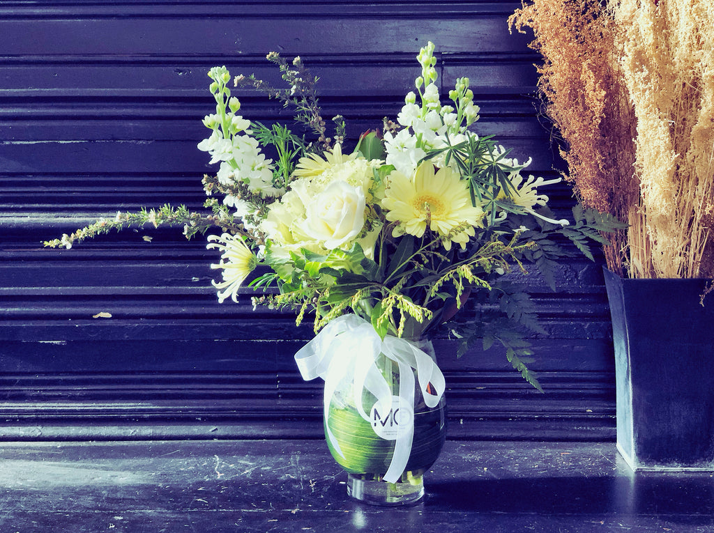 Arrangement in Glass Vase White and Green 